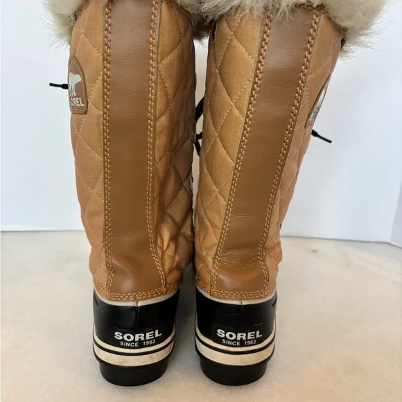 Sorel Ladies Tofino II Faux Fur Lined Waterproof Tan Boot - size 9 - Picture 3 of 8